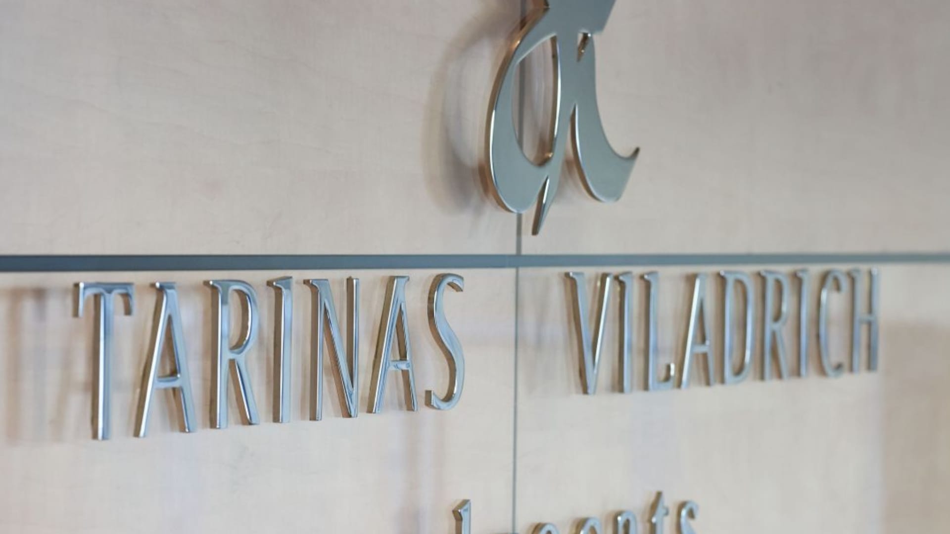 caso de exito freshdesk Tarinas optima solutions